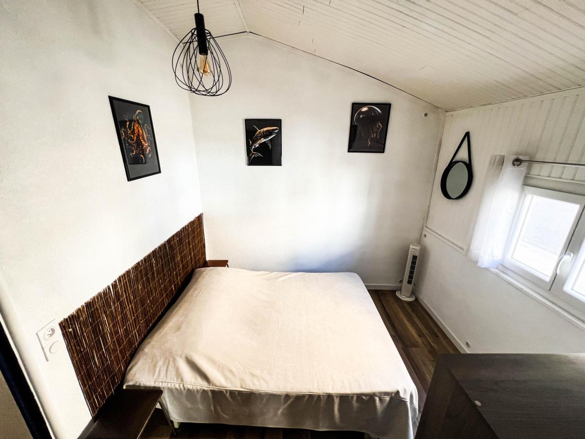 Maisonnette De Pecheur Chauffee Et Climatisee Port-la-Nouvelle Ngoại thất bức ảnh
